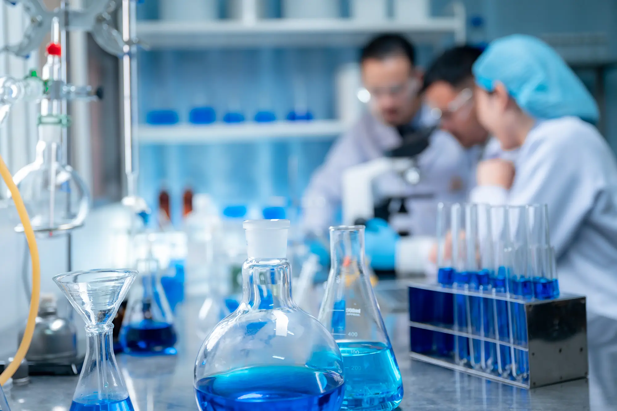 societa farmaceutiche legale milano